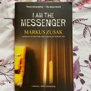 📚2/$5📚 I Am the Messenger book